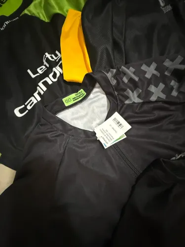 Kit Ciclista 10 camisas e dois shorts G /Gg