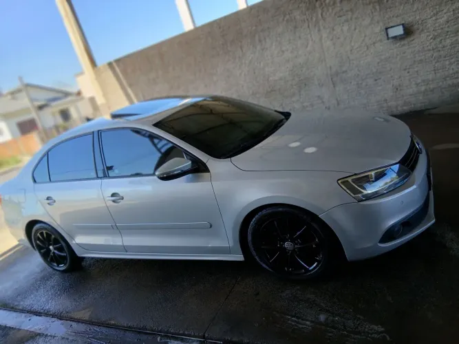 Volkswagen Jetta Comfortline 2.0 T.flex 8V 4P Tipt. 2012