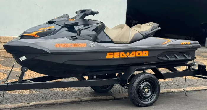 Jet Ski Sea Doo GTX 230 HP 2023