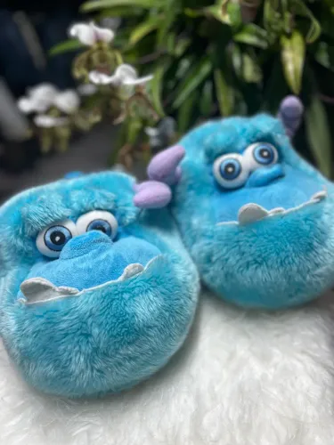 Pantufa 3D Sulley (Monstros S.A. Disney) - Pelúcia | Tam. 43/44