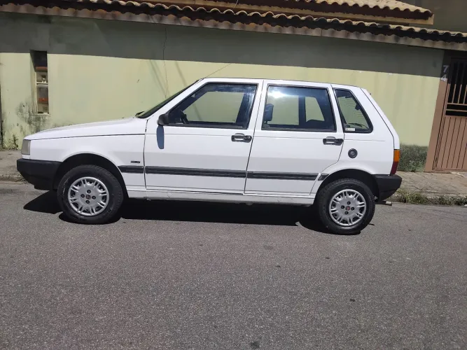 Fiat Uno Mille 1.0 Electronic 4P 1995