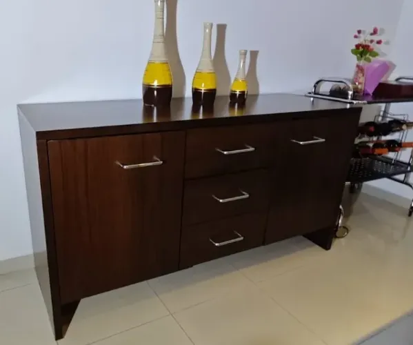 BUFFET TOK & STOK 1,33m 2portas 3 gavetas em ótimo estado