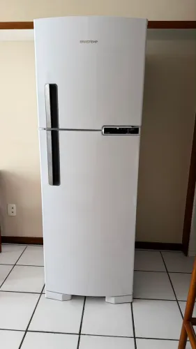 Geladeira Brastemp (menos de 1 ano de uso)