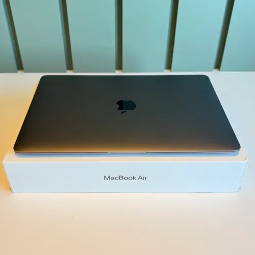 MacBook Air 2020
