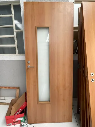 PORTAs DE MADEIRA LINDAS