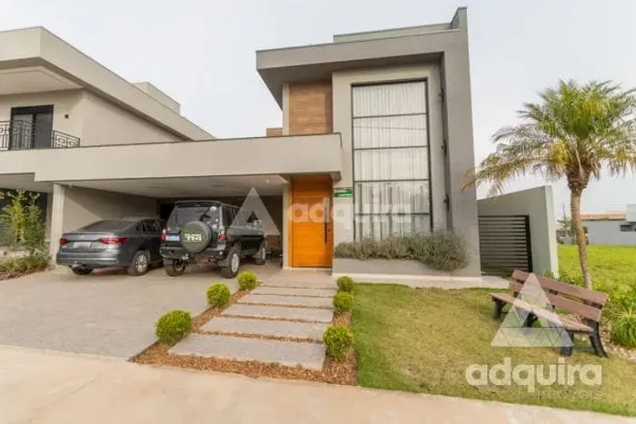 Casa à Venda 3 Quartos, 1 Suite, 2 Vagas, 325m², Jardim Carvalho, Ponta Grossa -