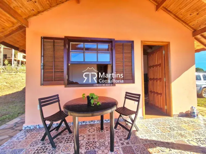 Casa à Venda na Camanducaia, em Minas Gerais