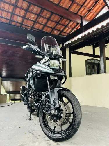 SUZUKI Vstrom 1050c 2025 estado de zero