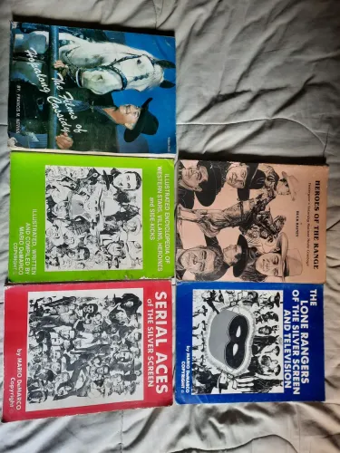 Pacote de Livros Importados Sobre os Grandes Heróis do Cinema Antigo (Todos Em Inglês)