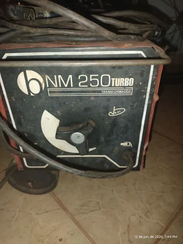 Máquina de solda