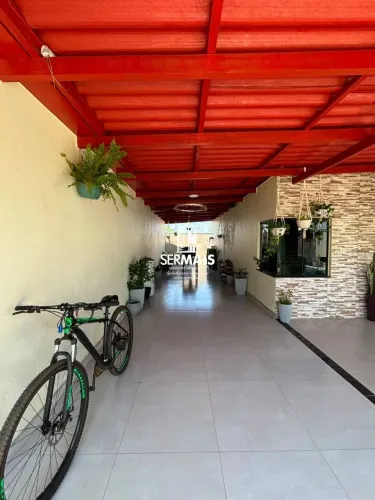 Sobrado com 3 dormitórios à venda, 216 m² por R$ 500.000 - Milão - Ji-Paraná/RO