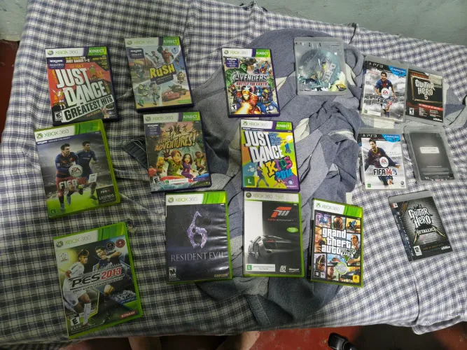 Lote jogos de Xbox 360 e de Ps3 LEIA A DESCRIÇÃO