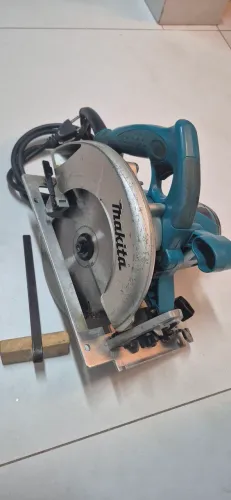 Serra circular makita