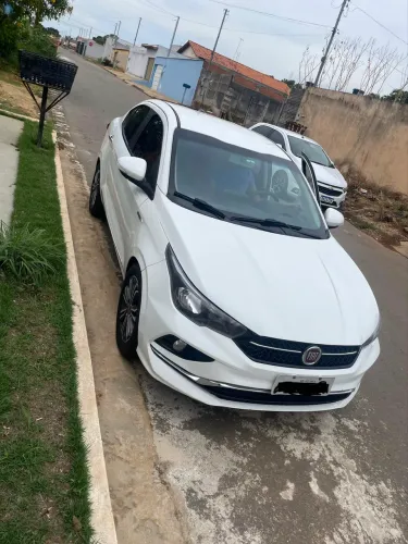 Fiat Cronos Precision 1.8 16V Flex Aut. 2019