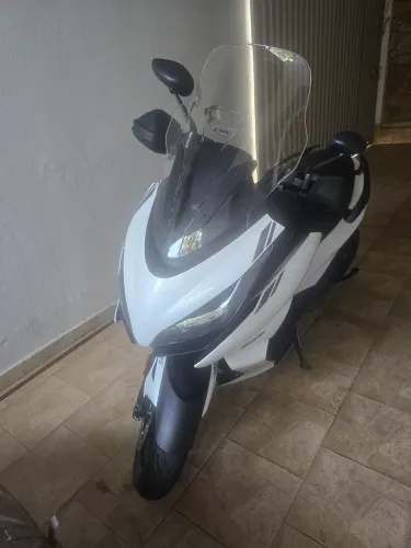 Moto Zontes 350E Branco Pérolas 2026 Novíssima Sem Detalhes