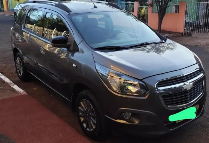 Chevrolet Spin Advantage 1.8 8V Econo.flex 5P Aut. 2014