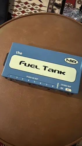 Fonte T-Rex FuelTank Classic ( sem trocas)