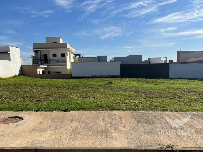 TERRENO PLANO 200M² - CONDOMÍNIO VILLAGIO WANEL - SOROCABA/SP