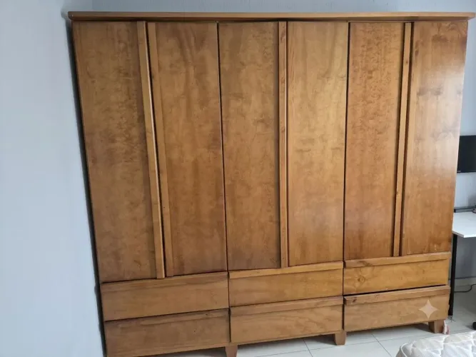 Guarda-roupa