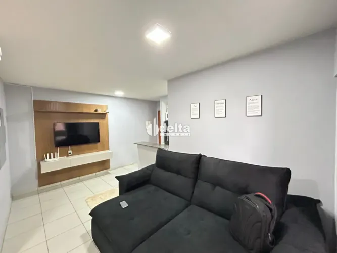 Apartamento Mobiliado com 2 quartos disponível para locação no bairro Morumbi em Uberlândi