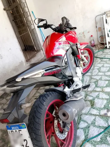 Vendo ou troco por carro negócio for bom nois faz !