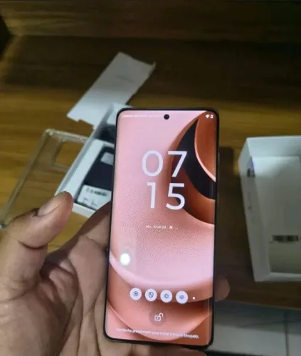 Moto Edge 60 Fusion 256GB - 8GB