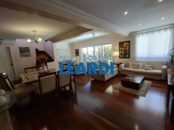 CASA EM CONDOMÍNIO - MORUMBI - SP