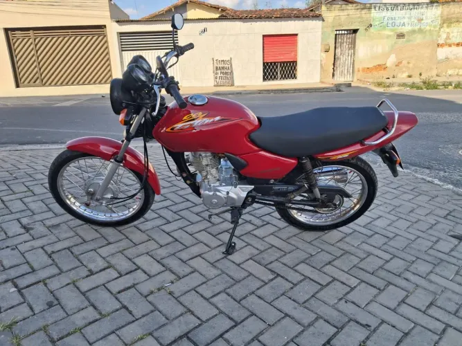 Vendo ou troco por moto mais em conta!