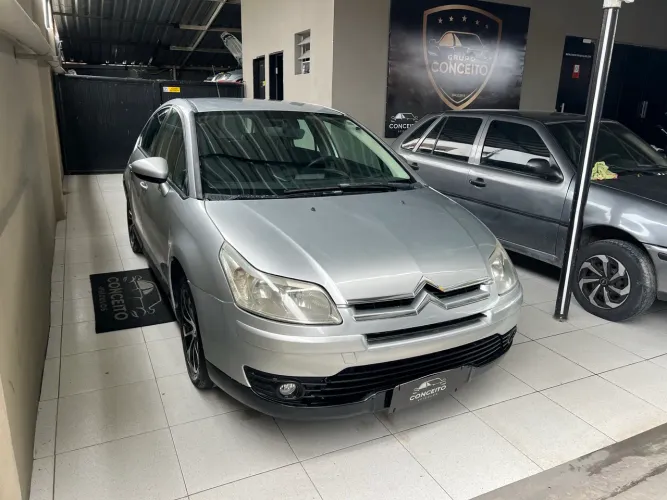 Citroen C4 GLX 1.6 Flex 16V 5P Mec. 2013