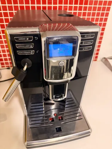 Gaggia Anima - máquina de café automática com moedor