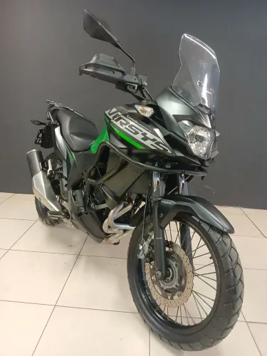 KAWASAKI VERSYS-X 300