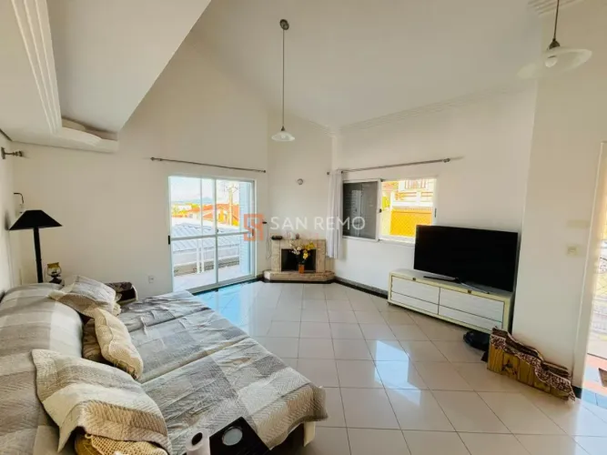 Itaguaçu | Casa 3 quartos, sendo 2 suites