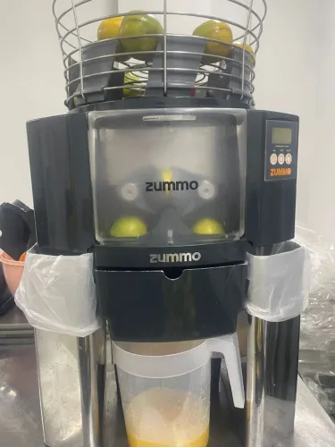 Maquina de suco Z 14 ZUMMO