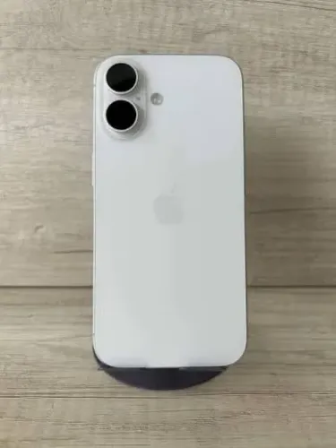 iPhone 16 semi novo
