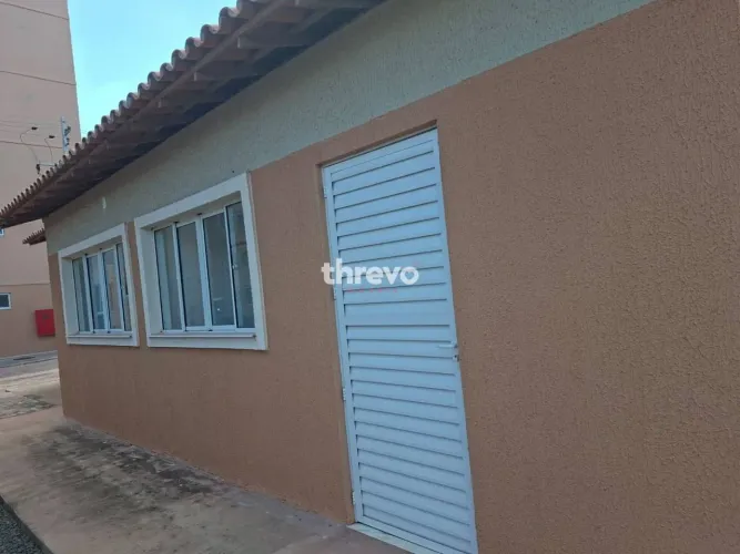 Casa com 2 dormitórios, 60 m² - venda por R$ 230.000,00 ou aluguel por R$ 1.304,00/mês - M