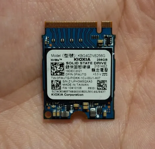 NVMe Kioxia 256GB