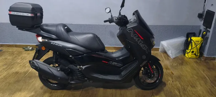 Nmax 160 Impecável