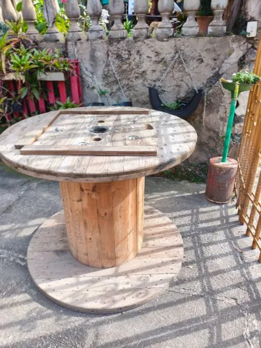 Mesa carretel