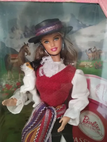 Barbie Collector Dolls Of The World Chile (Nrfb)