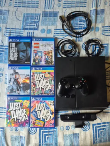 PS4 FAT completo + Playstation Câmera + jogos e acessórios