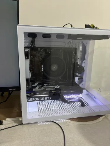 PC Gamer de Alto Desempenho - Ryzen 7 5700X + RTX 5060 Ti + SSD 1 TB