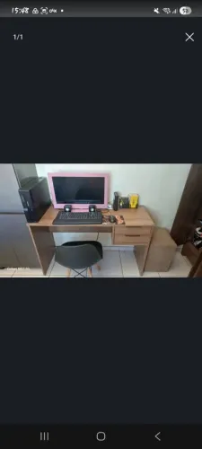 Computador completo com bancada e cadeira, Monitor TV