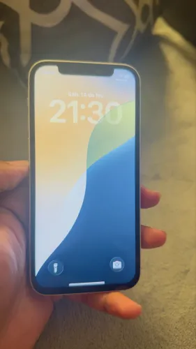 iPhone 12 64 bateria 79%