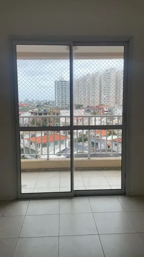 Vendo porta de vidro para varanda