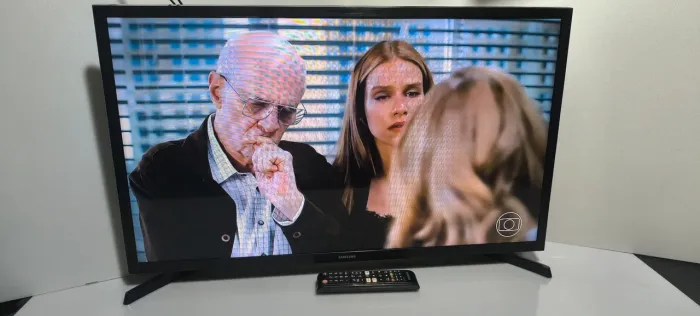 TV SAMSUNG 32 POLEGADAS SMART FUNCIONANDO PERFEITAMENTE