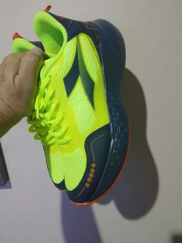 Tênis diadora