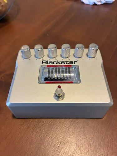 Pedal de guitarra BLACKSTAR DISTX excelente