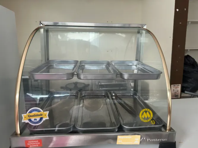 Vendo expositor de salgados novo nunca usado