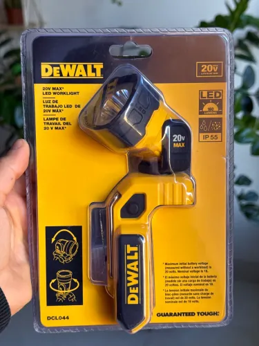 Lanterna dewalt 20V