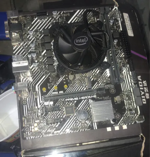 Processador e placa mae intel i3 de 10 geração